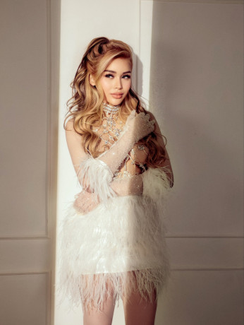 8447798062-independent-russian-model-escort-call-girls-in-5-star-hotel-aerocity-airport-big-0