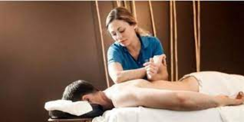 female-to-male-nuru-massage-in-marathahalli-bengaluru-9900980730-big-1